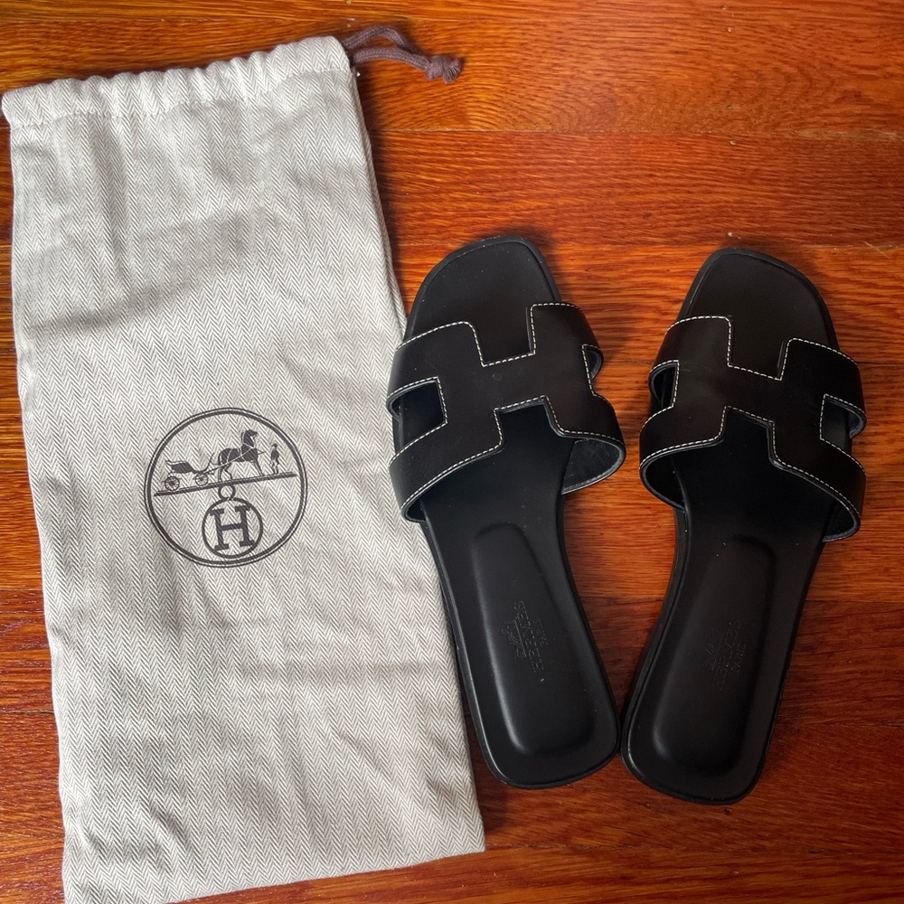 Authentic Hermes Oran Black Sandals